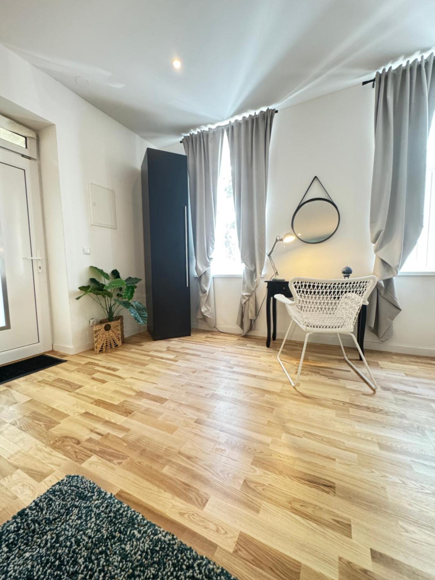 Schritte Entfernt Vom Hundertwasserhaus L Hg3 Apartment Wien