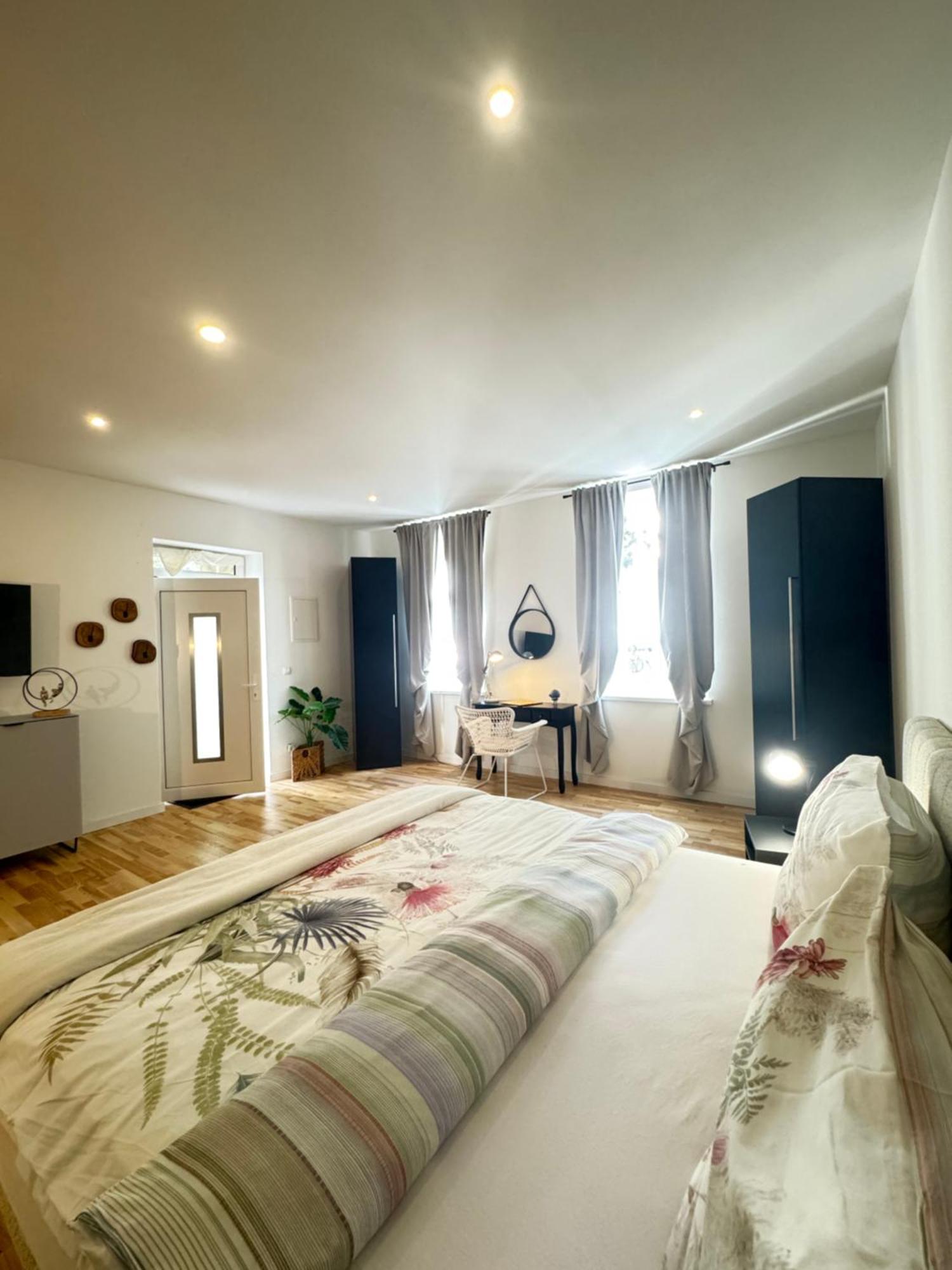 Schritte Entfernt Vom Hundertwasserhaus L Hg3 Apartment Wien